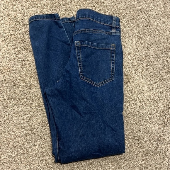 FOREVER 21 Skinny Jeans - Picture 4 of 5